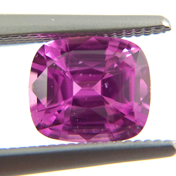 Unheated Treatment Pink Sapphire 1.25 carat 6.53x5.72x3.72mm rectangle cushion cut
