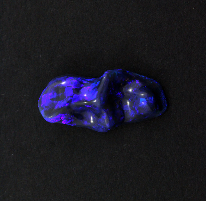 Australian jelly opal 22.94 carat loose gemstone - Solid opal freeform carving - Sarah Hughes - 2