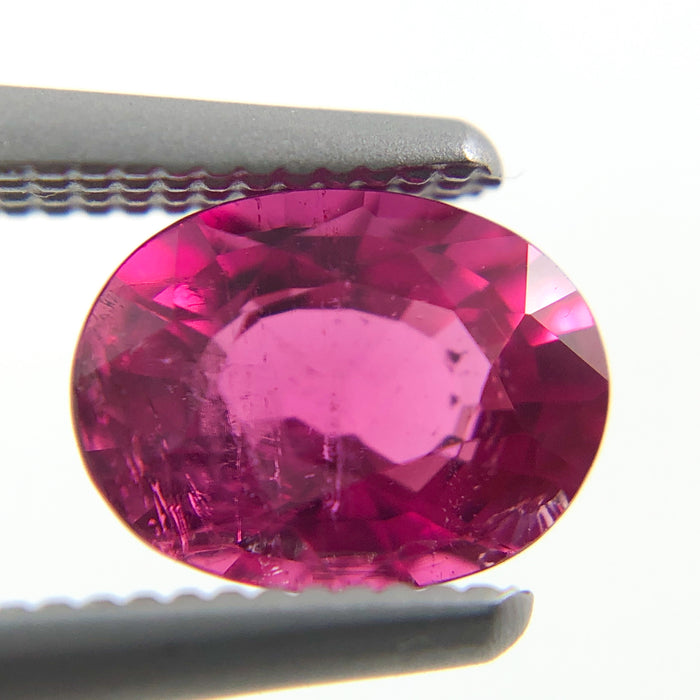 Hot pink red tourmaline 6.7x5.1mm 0.81 carat oval cut loose gemstone - Make your own custom order